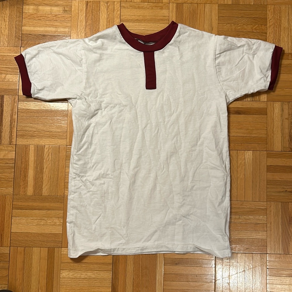 MADE IN THE USA RINGER T SIZE MEDIUM